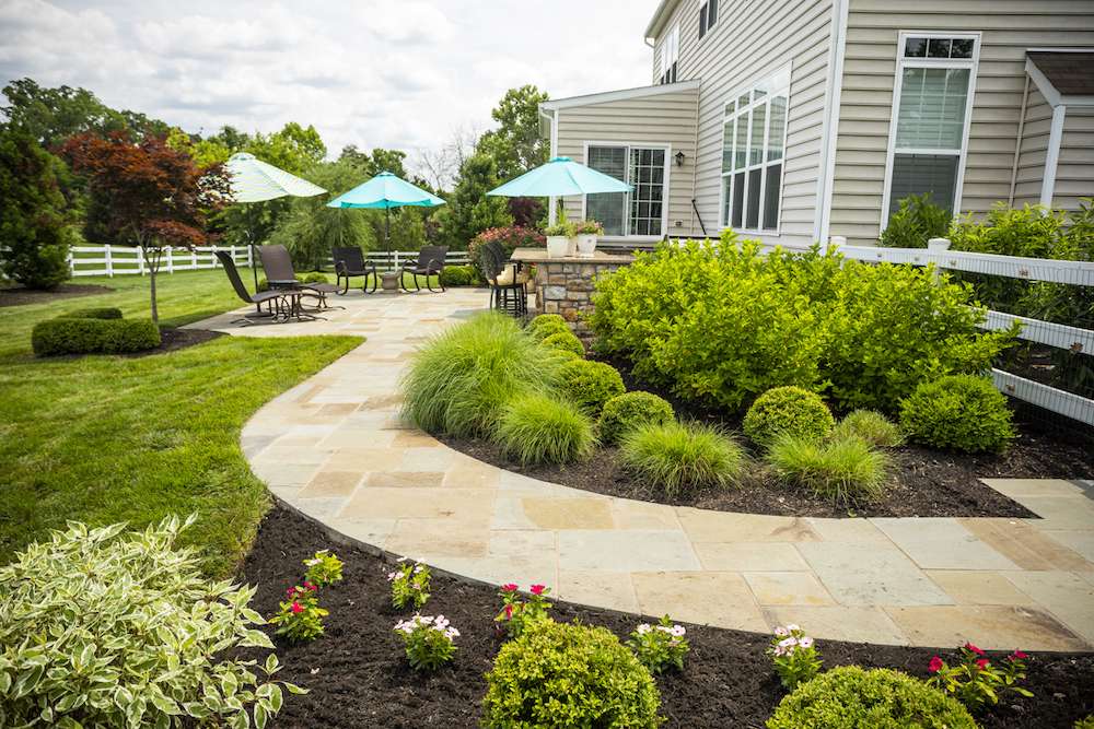 Hardscaping & Landscaping Pictures